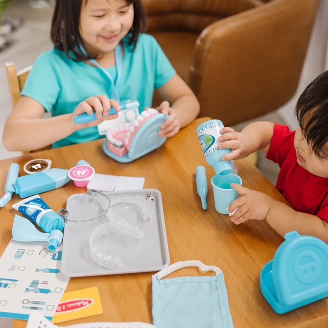 Melissa & Doug Super Smile Dentist Set