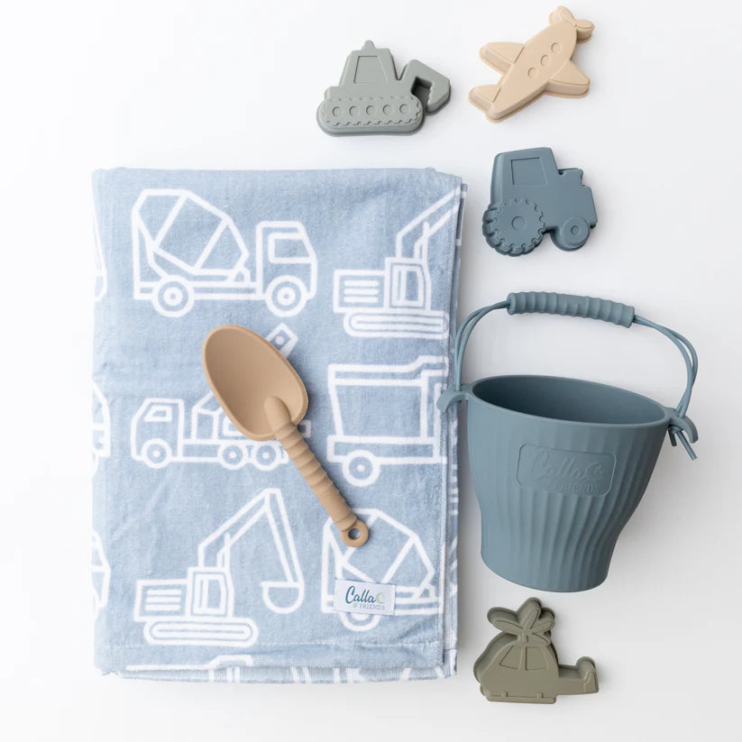 Calla Kenzie Beach Towel